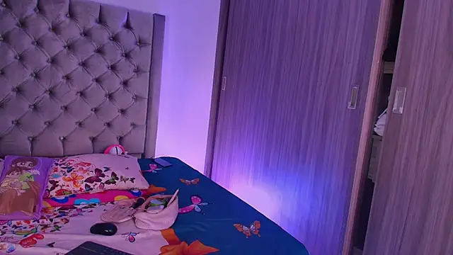 dreamsussi online show from January 13, 9:31 pm