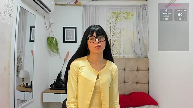 Vanessa Jenner online show from March 17, 1:43 am