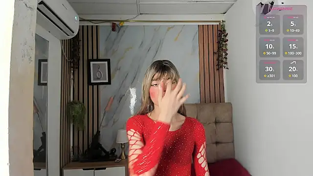 Snapshot of Vanessa_Jenner chatting on May 3, 7:53 pm Vanessa Jenner online show from May 3, 7:53 pm