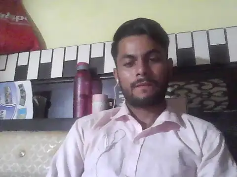 ursdreamperson online show from November 1, 9:11 am