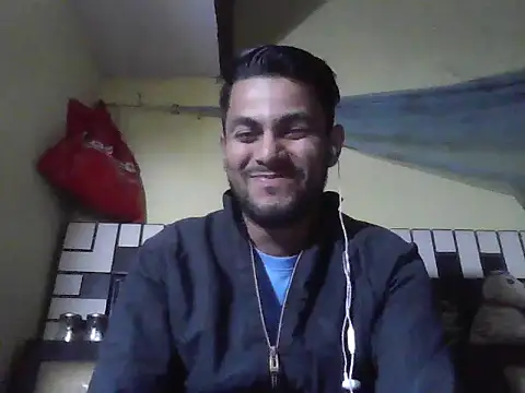 ursdreamperson online show from December 2, 4:51 am