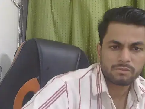 ursdreamperson online show from July 10, 1:47 pm