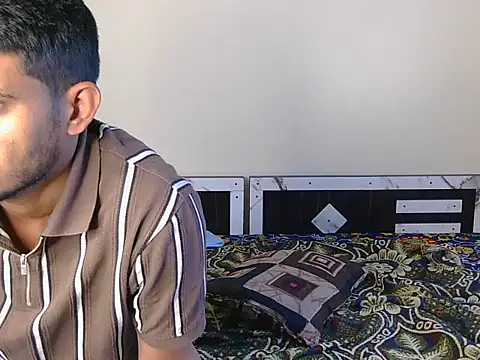 krishjaat43 online show from February 26, 6:23 am