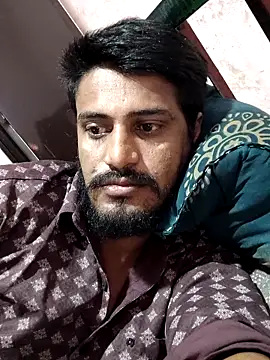 Snapshot of krishjaat43 chatting on April 5, 7:05 am krishjaat43 online show from April 5, 7:05 am