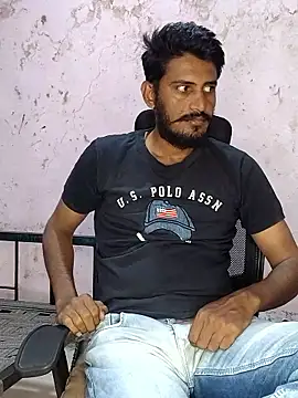 Snapshot of krishjaat43 chatting on April 10, 2:00 pm krishjaat43 online show from April 10, 2:00 pm