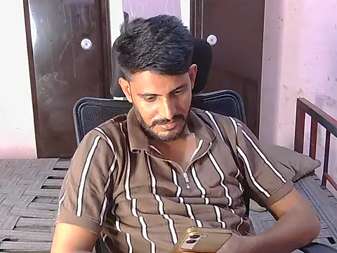 Snapshot of krishjaat43 chatting on April 18, 3:49 pm krishjaat43 online show from April 18, 3:49 pm