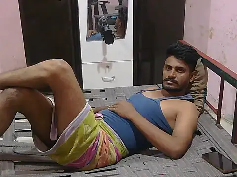 Snapshot of krishjaat43 chatting on April 26, 10:18 pm krishjaat43 online show from April 26, 10:18 pm