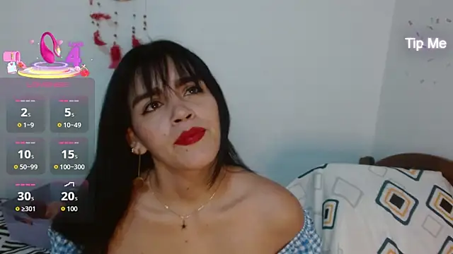 angelly  kate online show from May 8, 2:50 am