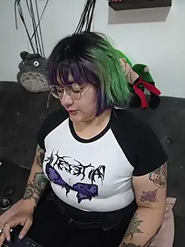 XxGreenGoodxX online show from July 10, 6:32 pm