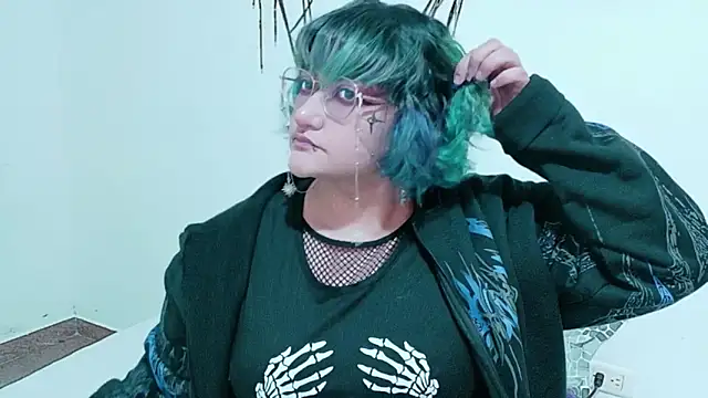 XxGreenGoodxX online show from July 21, 11:18 pm