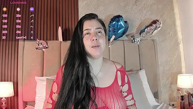  Cris Spicy  online show from July 5, 6:59 pm