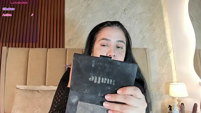  Cris Spicy  online show from July 24, 6:39 pm