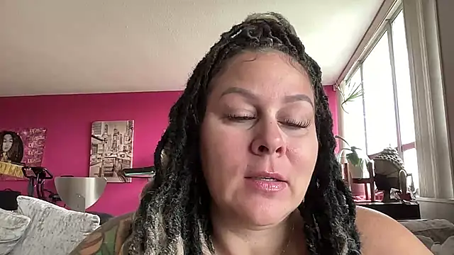 Snapshot of number1slut chatting on May 12, 4:04 pm number1slut online show from May 12, 4:04 pm