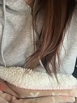 mayu06000 online show from February 4, 5:13 am