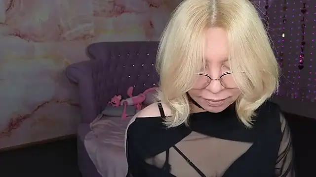 Wendy Waves online show from September 13, 10:48 am