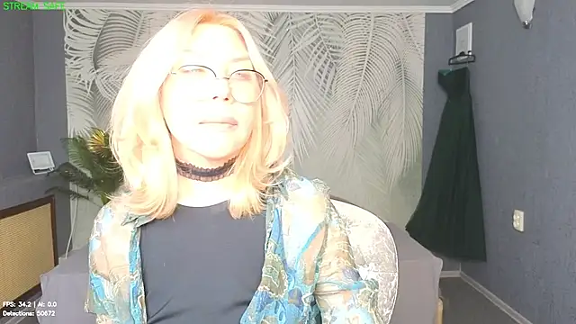 Wendy Waves online show from June 28, 12:33 pm