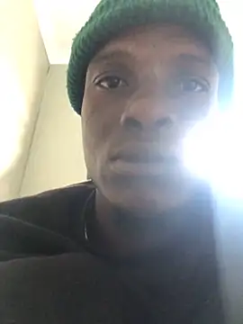 Snapshot of cuminsidebby chatting on October 28, 5:33 am cuminsidebby online show from October 28, 5:33 am