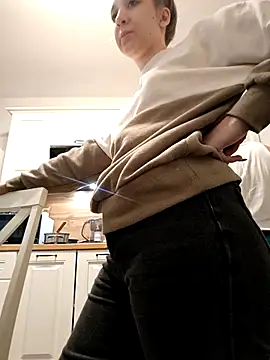 yourfavpsy  online show from November 29, 11:35 am