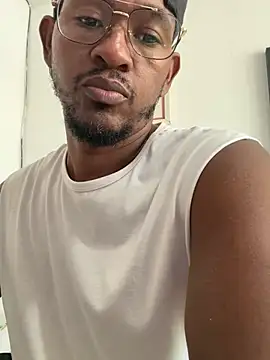 AndyCalifornia1 online show from June 10, 3:00 pm