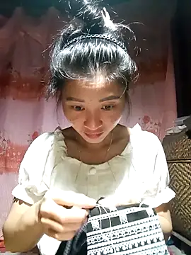 Phuongphuongg online show from September 27, 2:11 pm