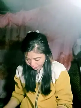 Phuongphuongg online show from November 18, 2:06 am