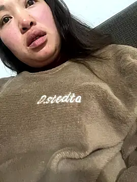 Nhung584 online show from January 16, 1:15 pm