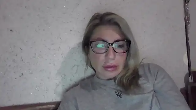 fox red lady7 online show from February 8, 9:29 pm