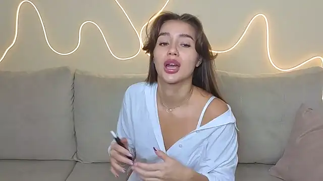 Snapshot of KathrynBrooks chatting on October 21, 3:24 pm KathrynBrooks online show from October 21, 3:24 pm