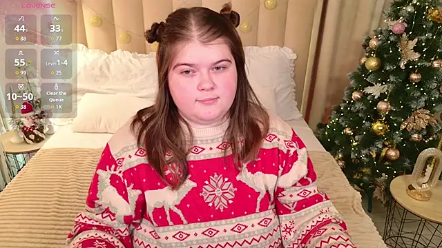 Mia Ray online show from December 18, 5:30 pm