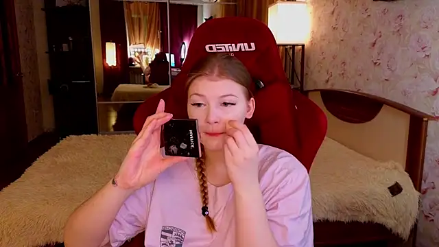 Jenny Skinner20 online show from November 16, 3:28 pm