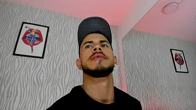 dylan jacobx online show from November 14, 3:27 am