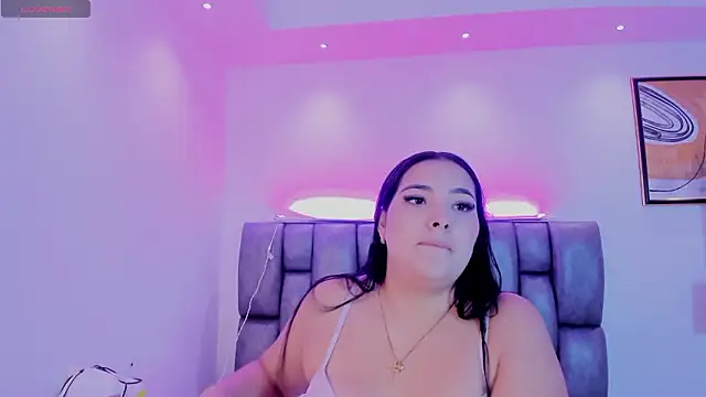 sofiacaramel online show from February 3, 11:26 am