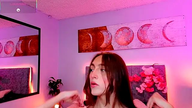 antonellastar24  online show from October 7, 9:34 pm