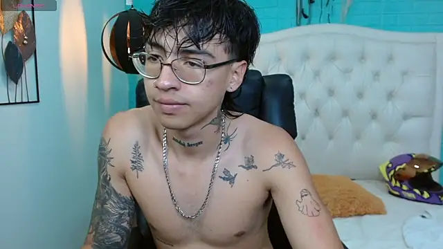 derekfly online show from September 13, 7:46 pm