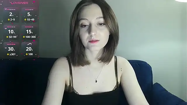 white liillyy online show from March 5, 9:22 pm