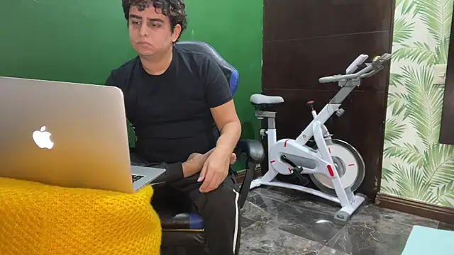 Thiagoforyou online show from February 5, 5:45 am