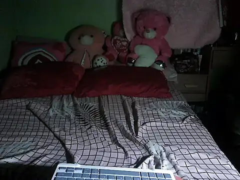 BigClit Ayana online show from September 25, 9:51 pm