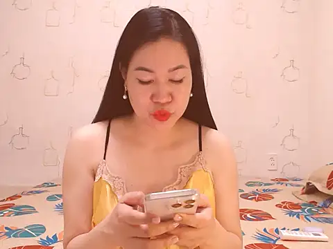 Cherry  99 online show from February 3, 11:37 am