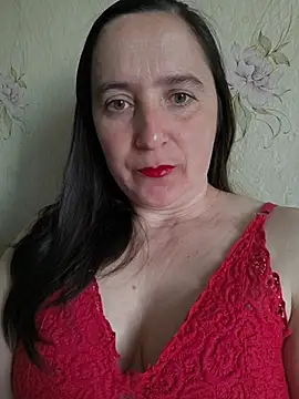 EvelinCutex online show from April 28, 5:45 am