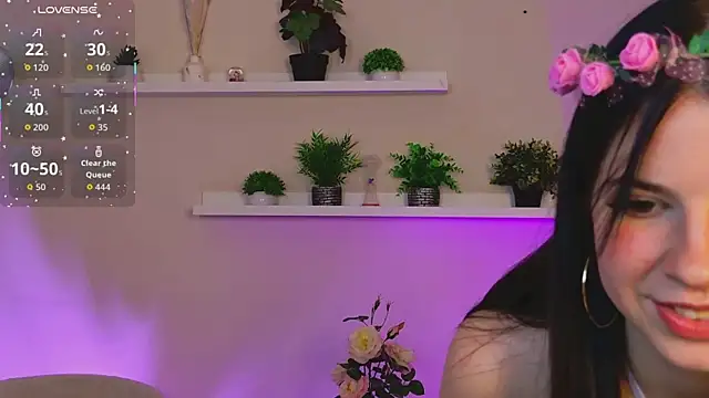 Snapshot of Wander_Waves chatting on October 16, 9:38 pm Wander Waves online show from October 16, 9:38 pm