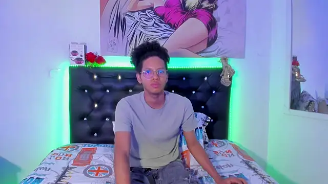 Snapshot of DEAMOL chatting on March 9, 1:15 pm DEAMOL online show from March 9, 1:15 pm