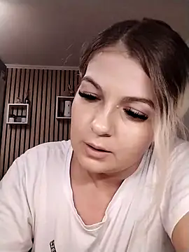 Mayaaaaaa  online show from November 13, 8:02 am