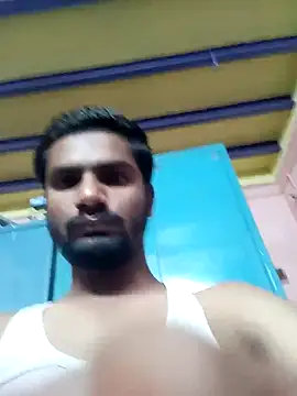 ZZiraa online show from September 26, 5:06 pm