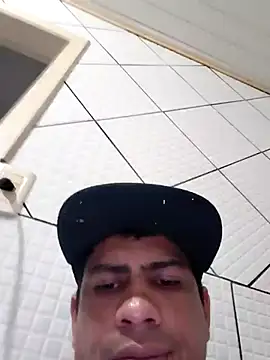 paulinhogostosinho online show from October 5, 3:27 am