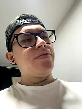 Kurtxxx22 online show from November 7, 5:07 am