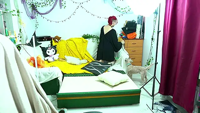 Snapshot of Sova173 chatting on September 9, 5:01 pm Sova173 online show from September 9, 5:01 pm