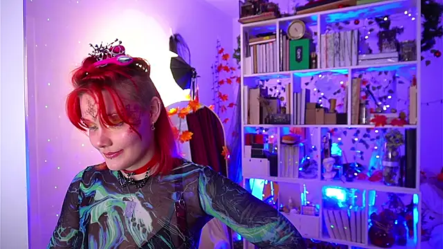 Snapshot of Sova173 chatting on November 13, 5:56 pm Sova173 online show from November 13, 5:56 pm