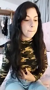 samanthadeluxe1 online show from December 18, 10:49 pm