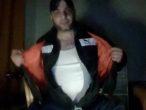 Snapshot of SmokedAlloy2 chatting on February 26, 11:26 pm SmokedAlloy2 online show from February 26, 11:26 pm