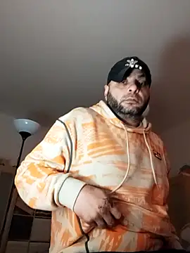 Snapshot of SmokedAlloy2 chatting on March 15, 2:56 pm SmokedAlloy2 online show from March 15, 2:56 pm